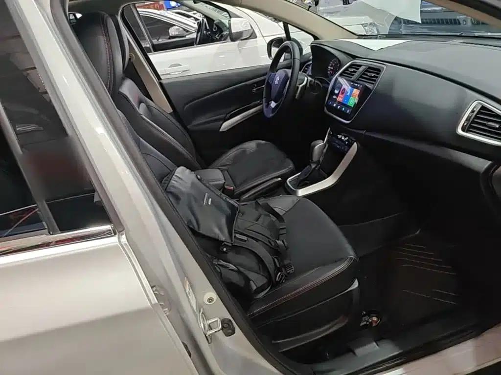2014 Vitara 1.6L CVT 4WD Premium — миниатюра 25