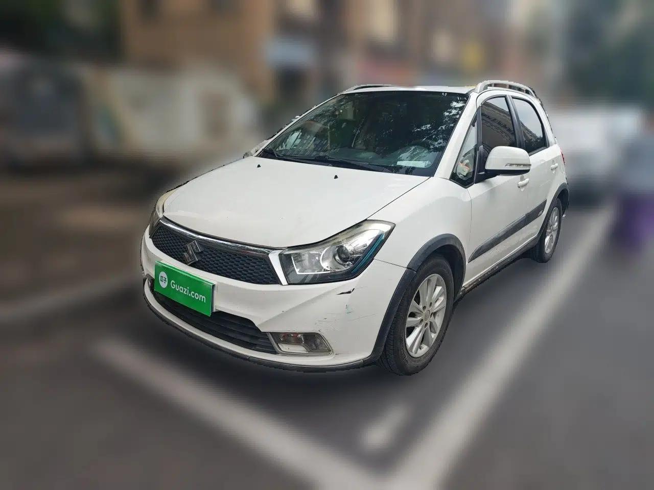 Suzuki SX4 2013 Koleos 1.6L Automatic Sport Model — миниатюра 1