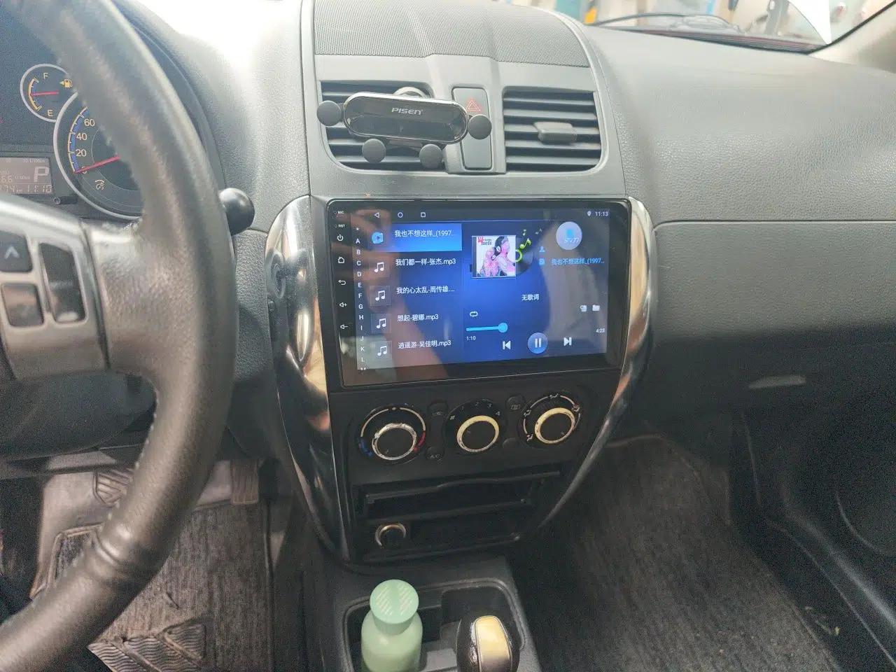 Suzuki SX4 2013 Koleos 1.6L Automatic Sport Model — миниатюра 13