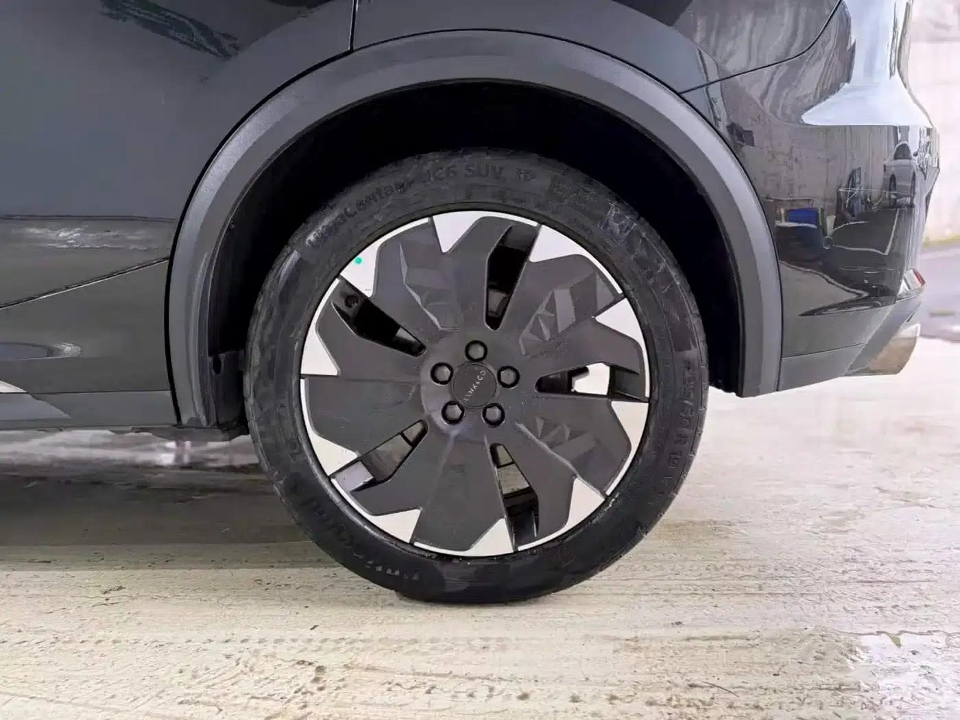 Lynk & Co 05 EM-P 2021 1.5TD PHEV HALO — миниатюра 11