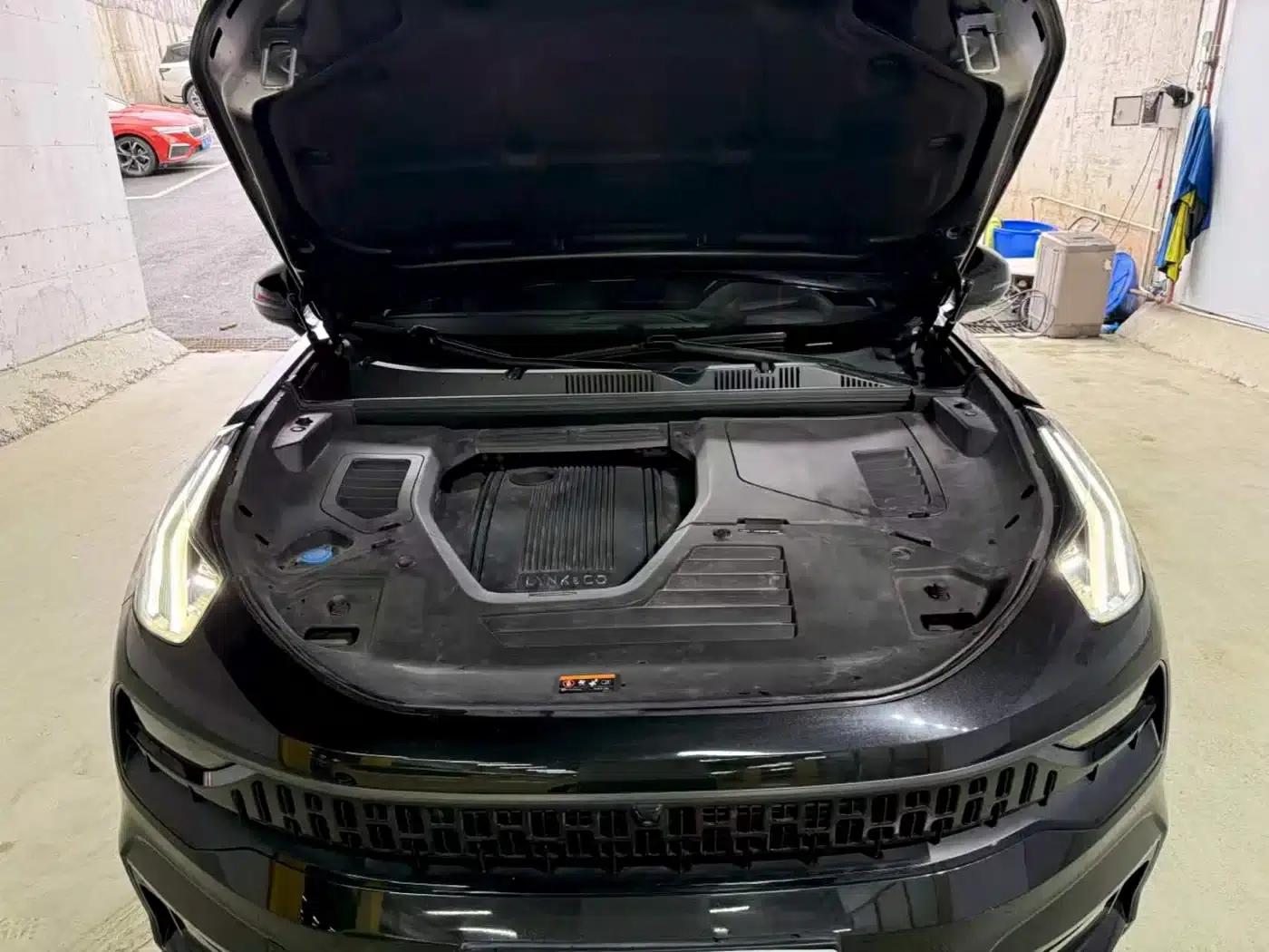 Lynk & Co 05 EM-P 2021 1.5TD PHEV HALO — миниатюра 22