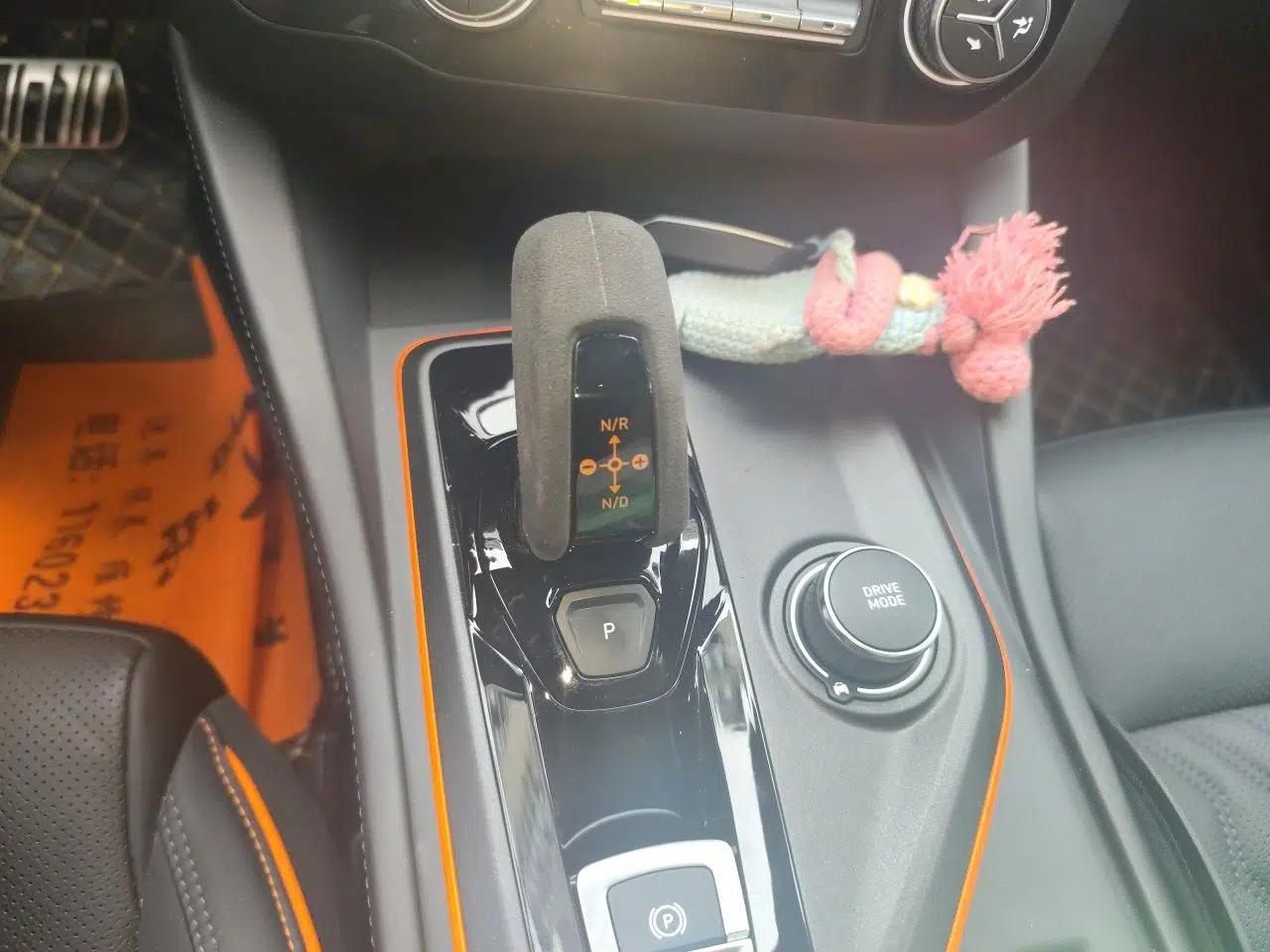 Lynk & Co 02 Hatchback 2021 2.0TD Halo Driving Control Kit Edition — миниатюра 14