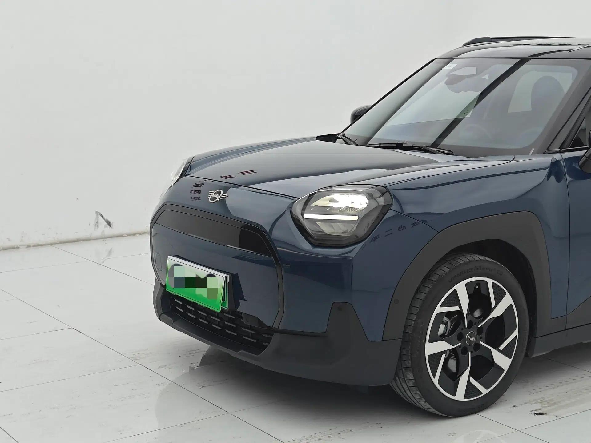 MINI Electric ACEMAN 2024 E Classic Edition — миниатюра 14