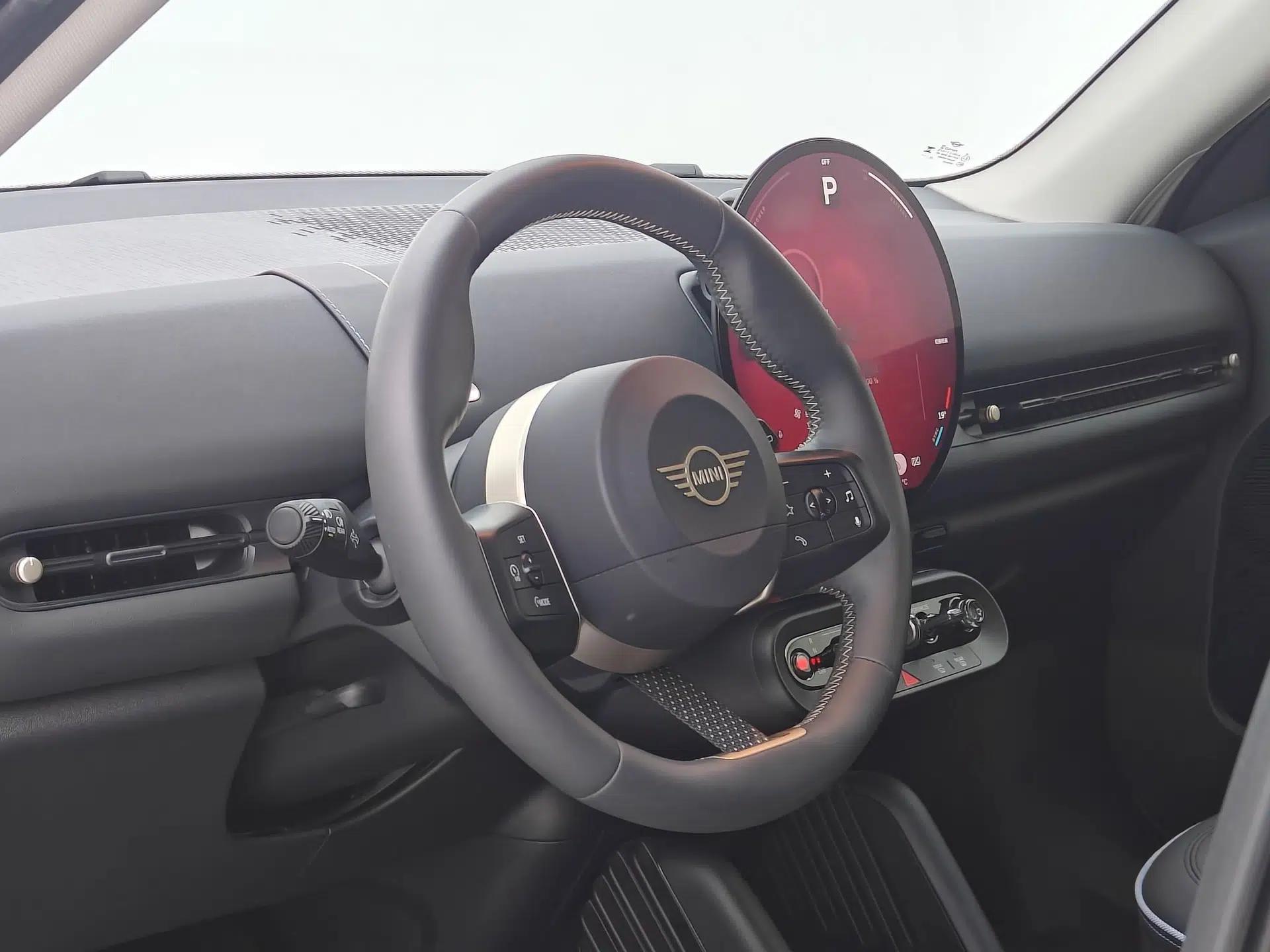 MINI Electric ACEMAN 2024 E Classic Edition — миниатюра 34