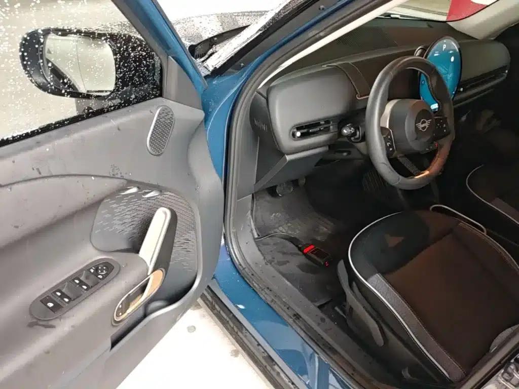 2024 Electric MINI Aceman E Classic — миниатюра 16