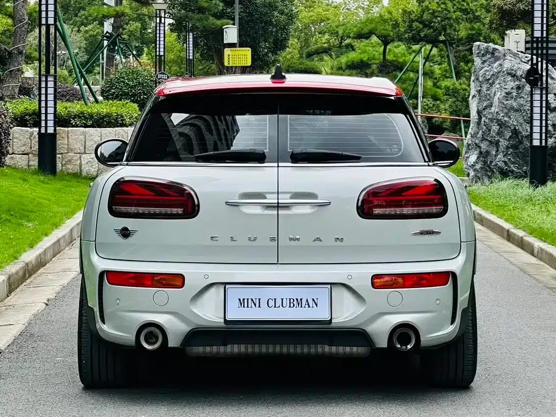 MINI JCW CLUBMAN 2021 2.0T JOHN COOPER WORKS ALL-IN — миниатюра 5