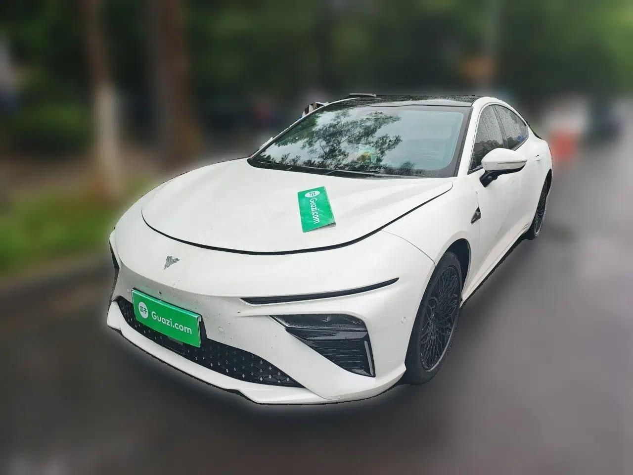 NETA S 2022 All-Electric 715 km Range Rear-Drive Deluxe Version — миниатюра 1