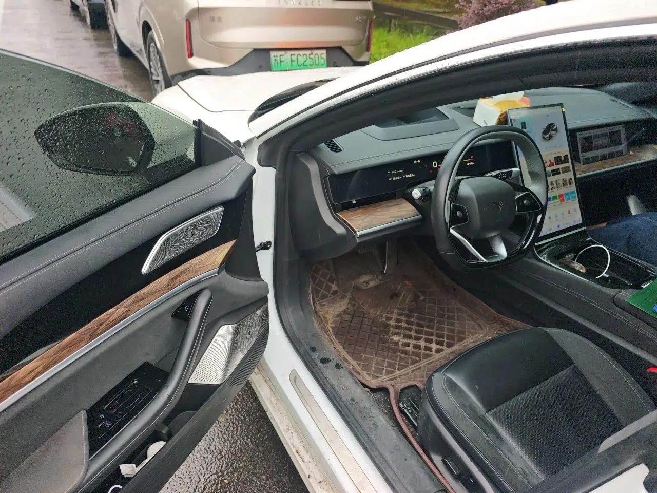 NETA S 2022 All-Electric 715 km Range Rear-Drive Deluxe Version — миниатюра 16