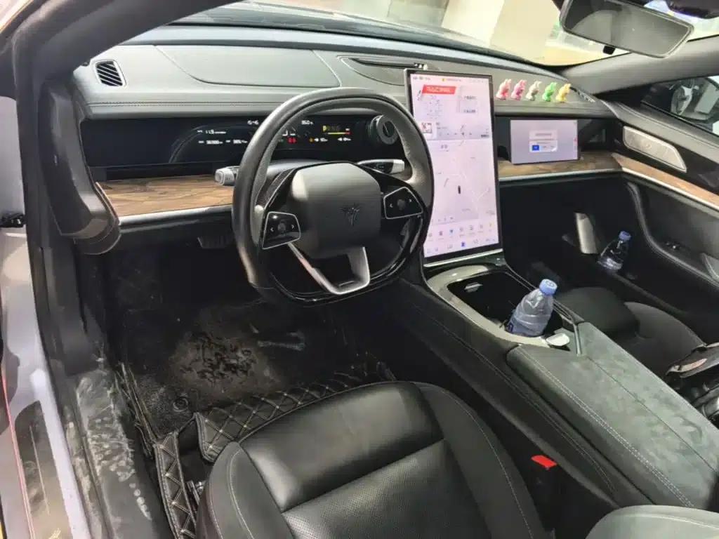 Nezha S 2024 Range Extended 1060 Edition — миниатюра 10