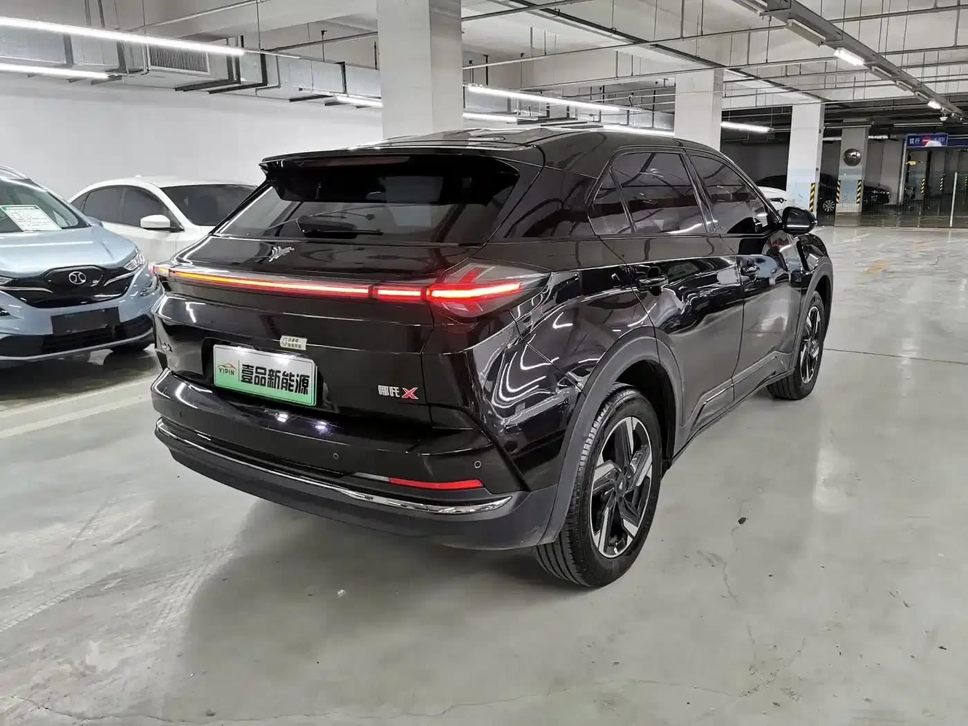Nezha X 2024 Model 400 Premium Edition — миниатюра 10