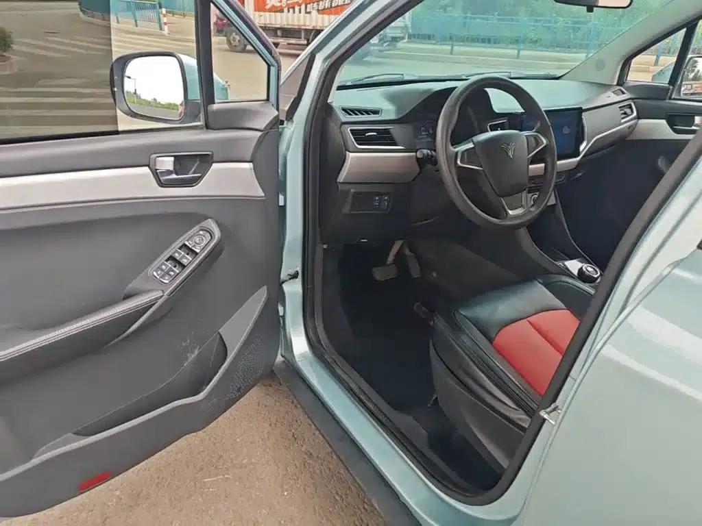 Nezha N01 2020 Model (Facelift) 430V — миниатюра 16