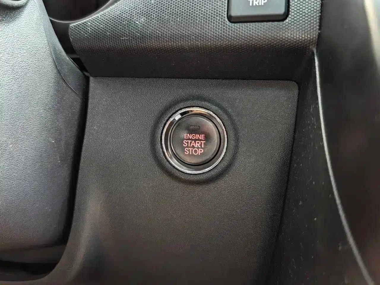 2013 Volkswagen Soul 1.6L AT Premium — миниатюра 19