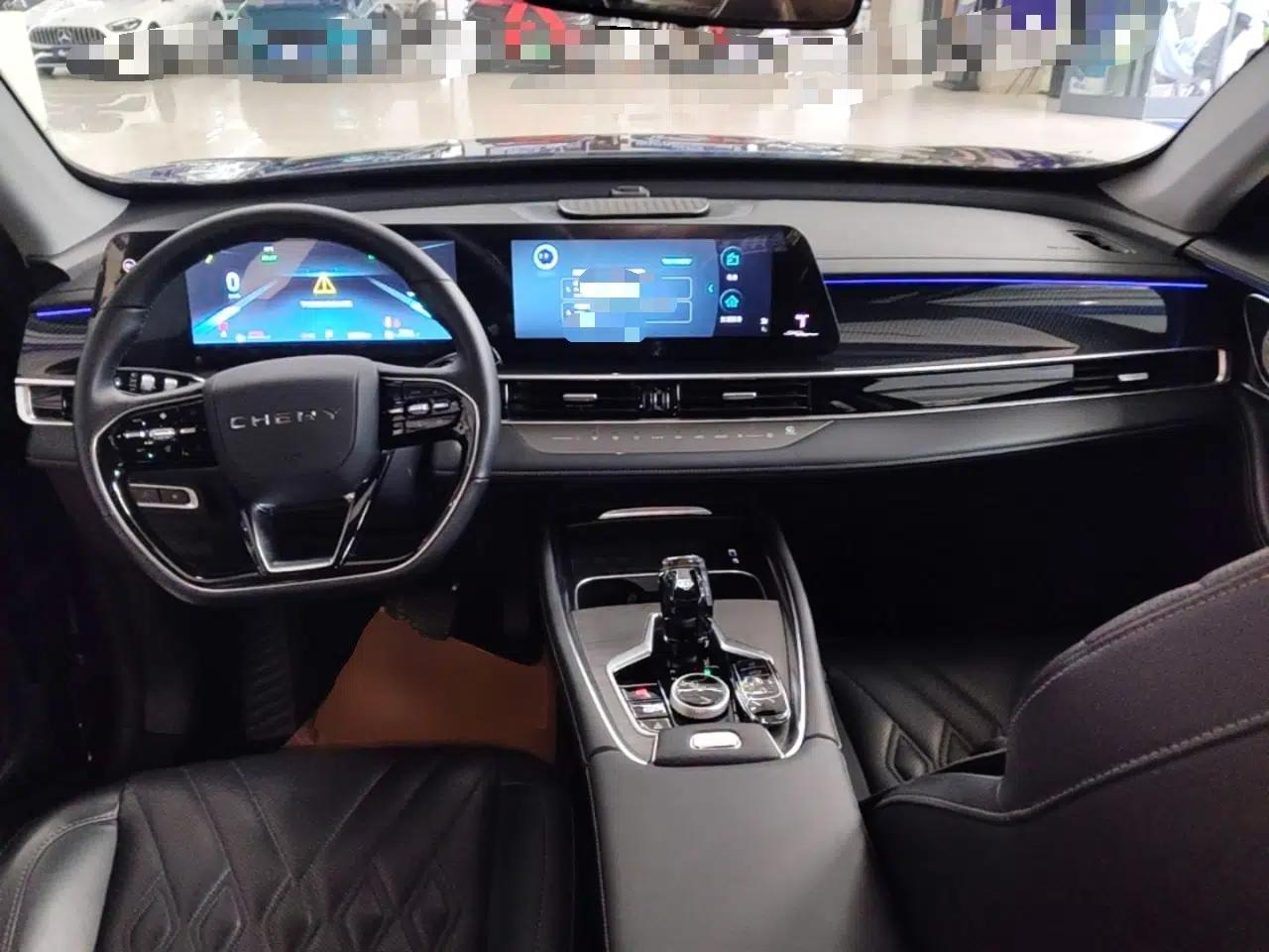 Chery Tiggo 7 PLUS New Energy 2023 Champion Edition 1.5T 100KM Speedy Version — миниатюра 12