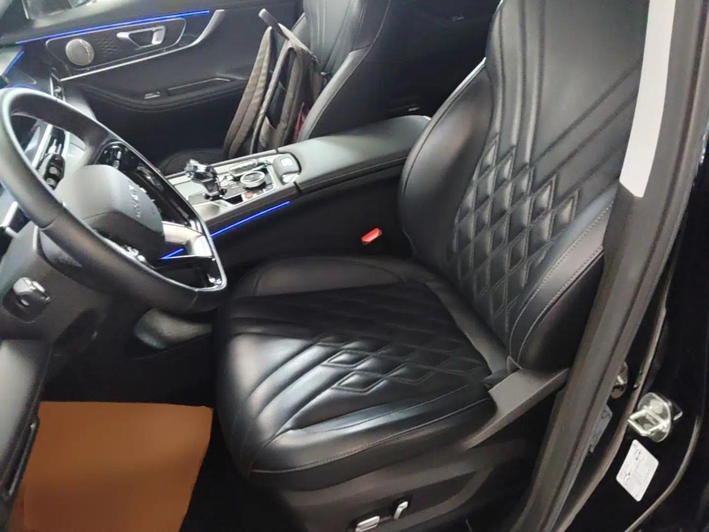 Chery Tiggo 7 PLUS New Energy 2023 Champion Edition 1.5T 100KM Speedy Version — миниатюра 17