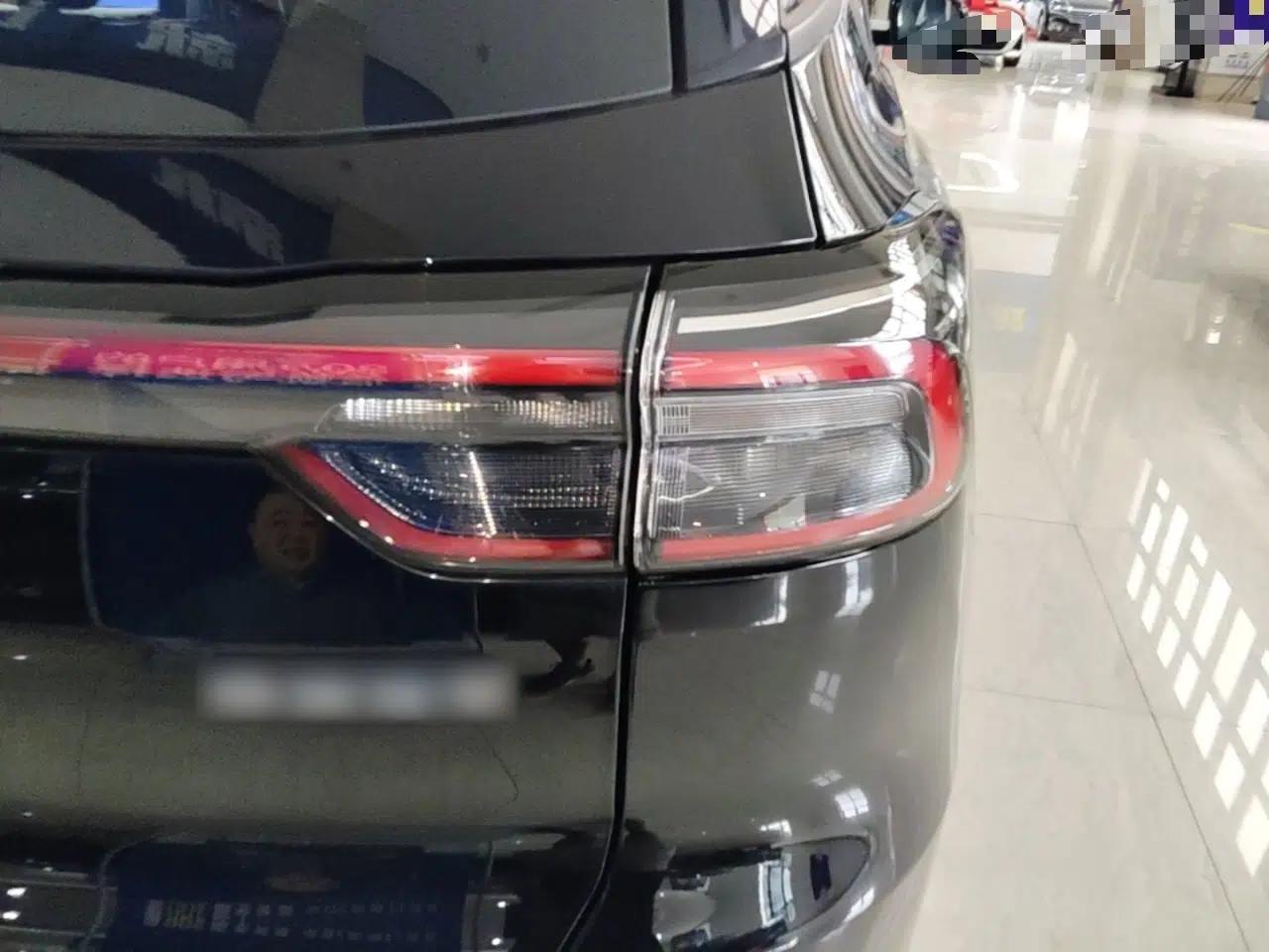 Chery Tiggo 7 PLUS New Energy 2023 Champion Edition 1.5T 100KM Speedy Version — миниатюра 9