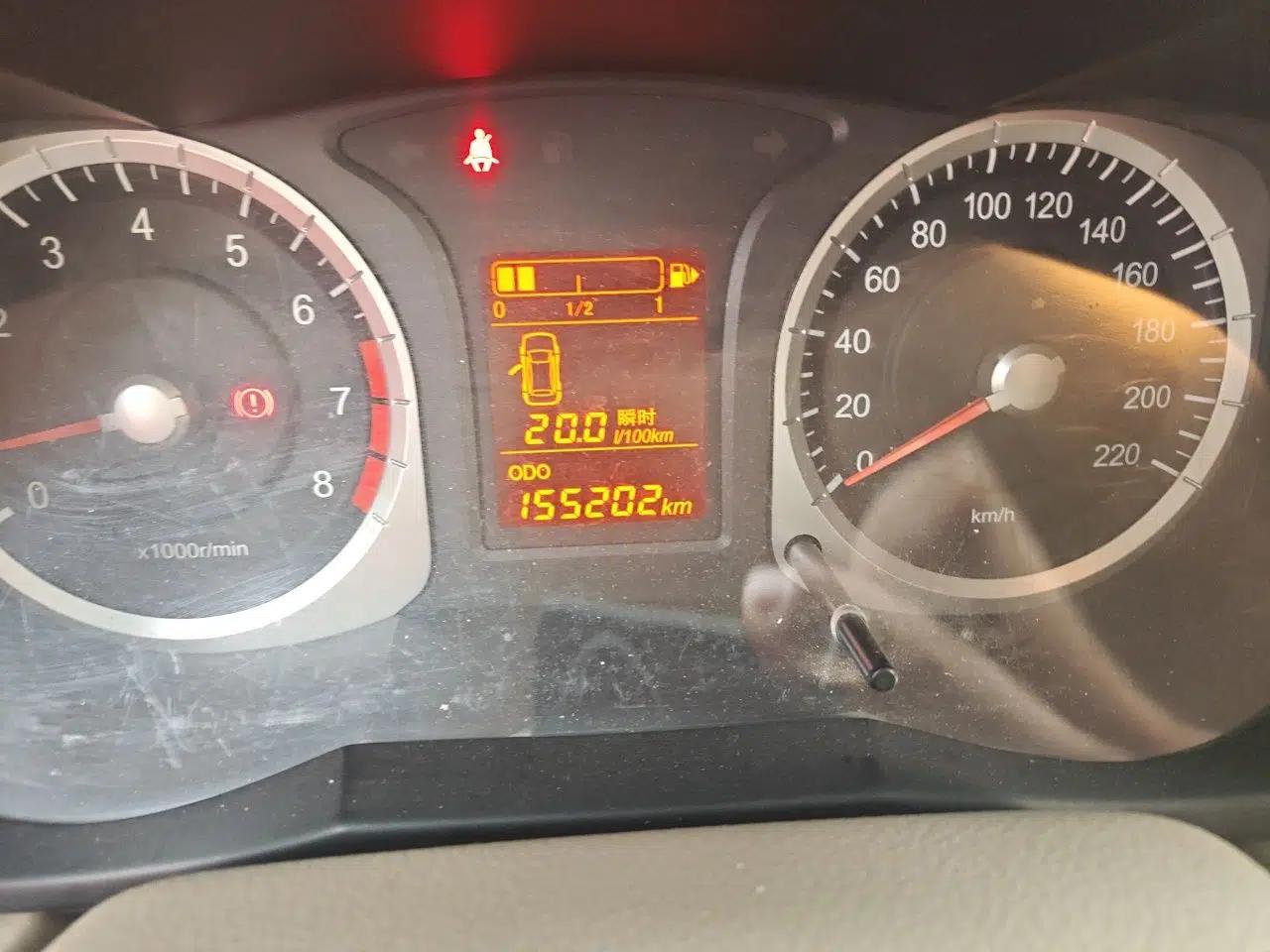 Venucia D50 2013 1.6L Manual Fashion Edition — миниатюра 12