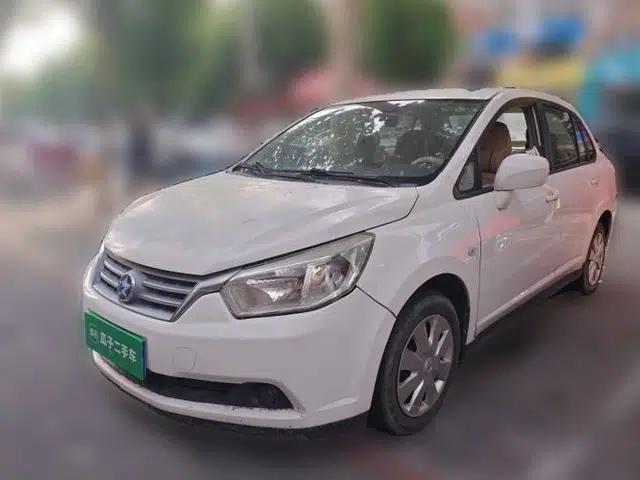 Venucia D50 2013 1.6L Manual Fashion Edition