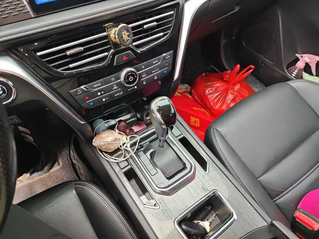 Venucia T90 2017 2.0L CVT Smart Edition — миниатюра 14