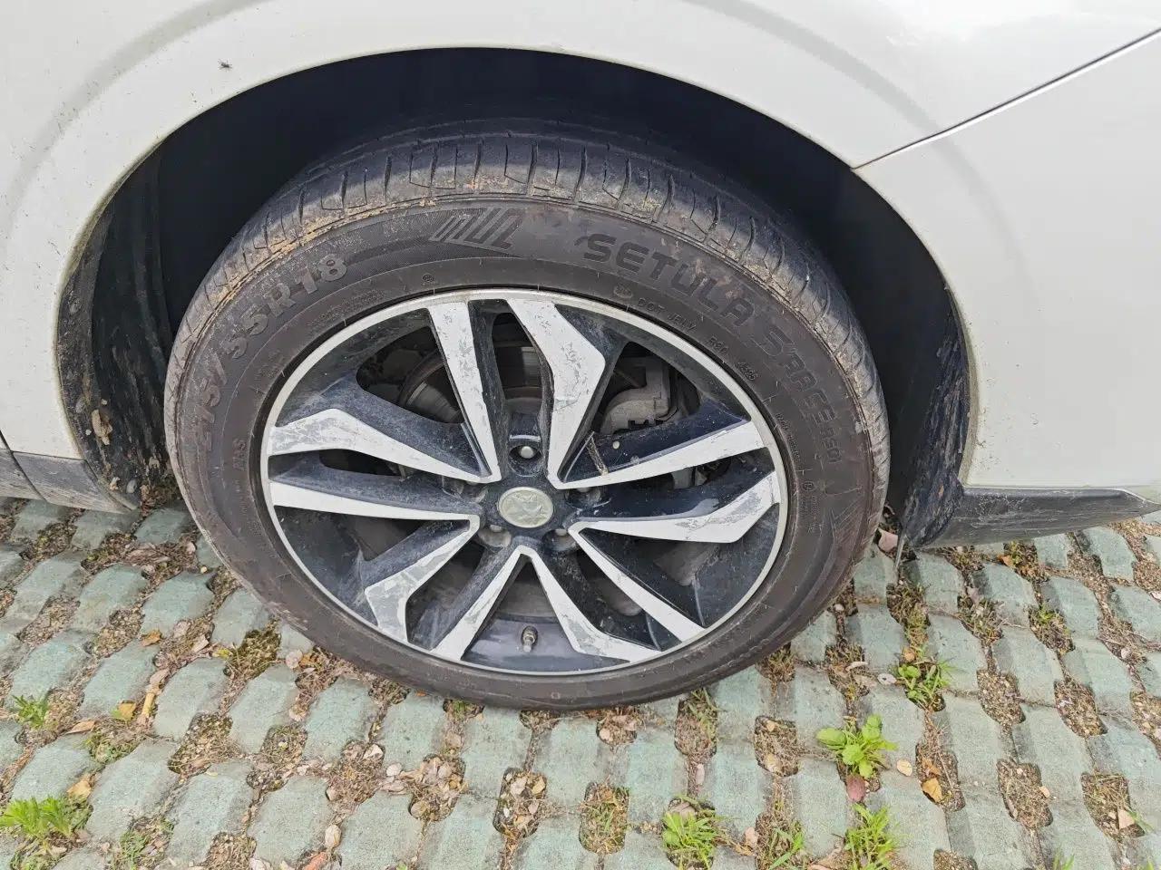 Venucia T90 2017 2.0L CVT Smart Edition — миниатюра 8