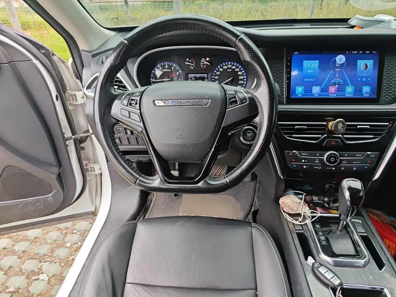 Venucia T90 2017 2.0L CVT Smart Edition — миниатюра 10