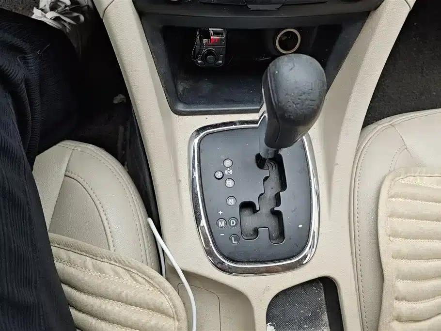 Chery Arrizo 7 2013 1.6L CVT Premium Edition — миниатюра 16