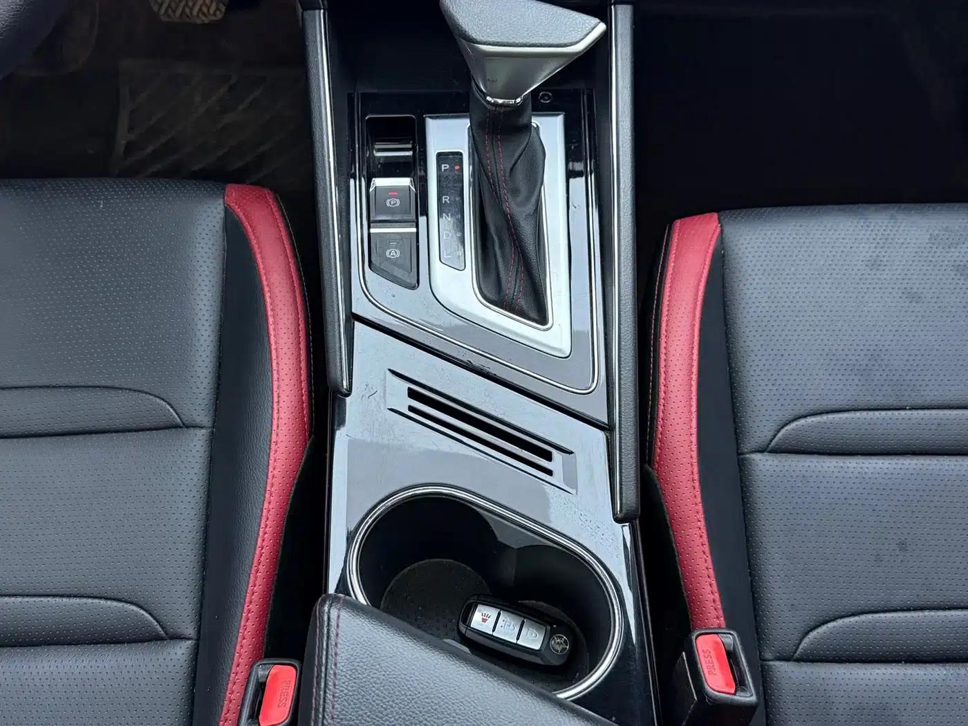 Venucia T60 2022 1.6L CVT Smart Edition — миниатюра 8