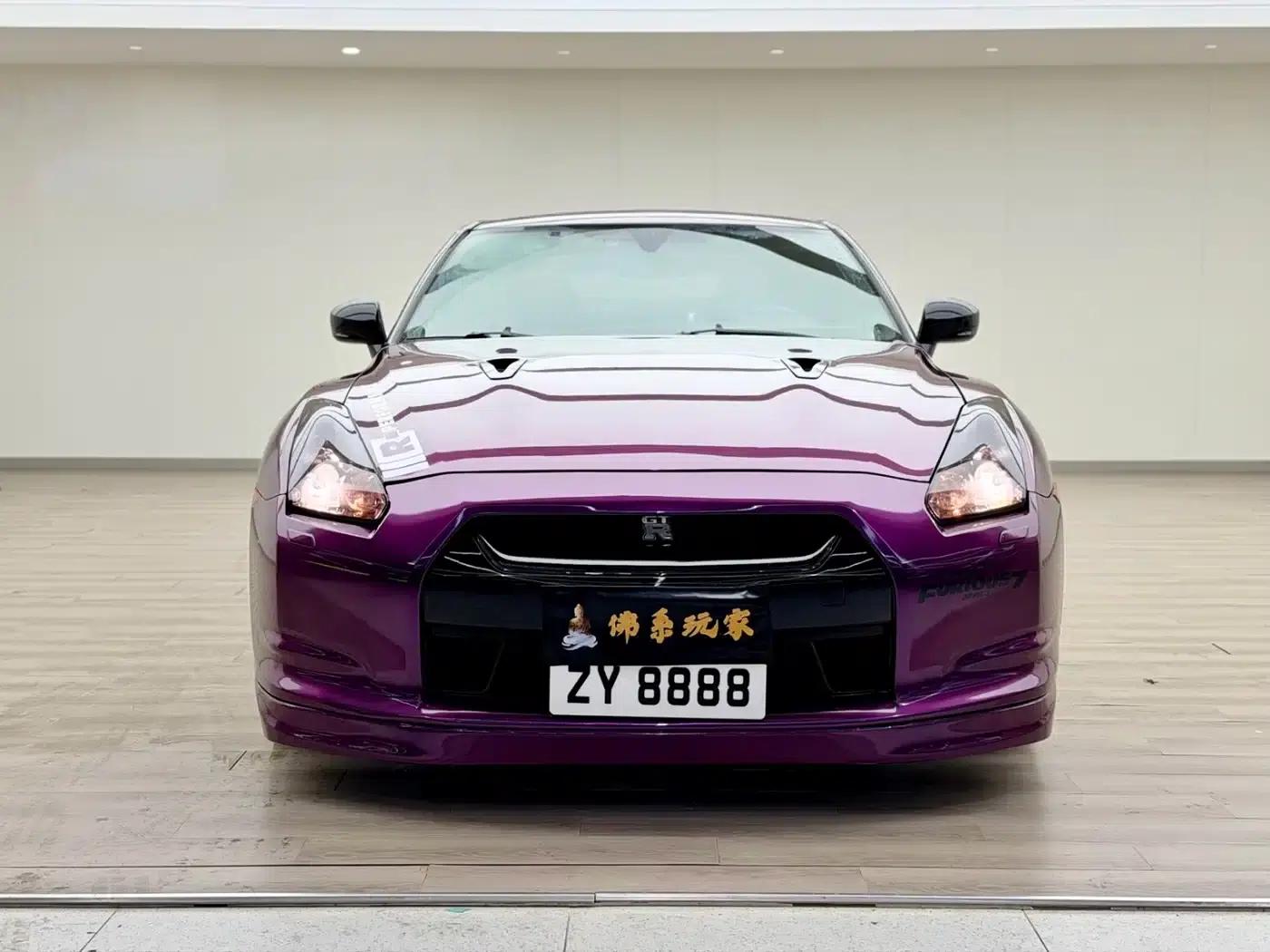2010 Nissan GT-R 3.8T Premium Edition — миниатюра 2