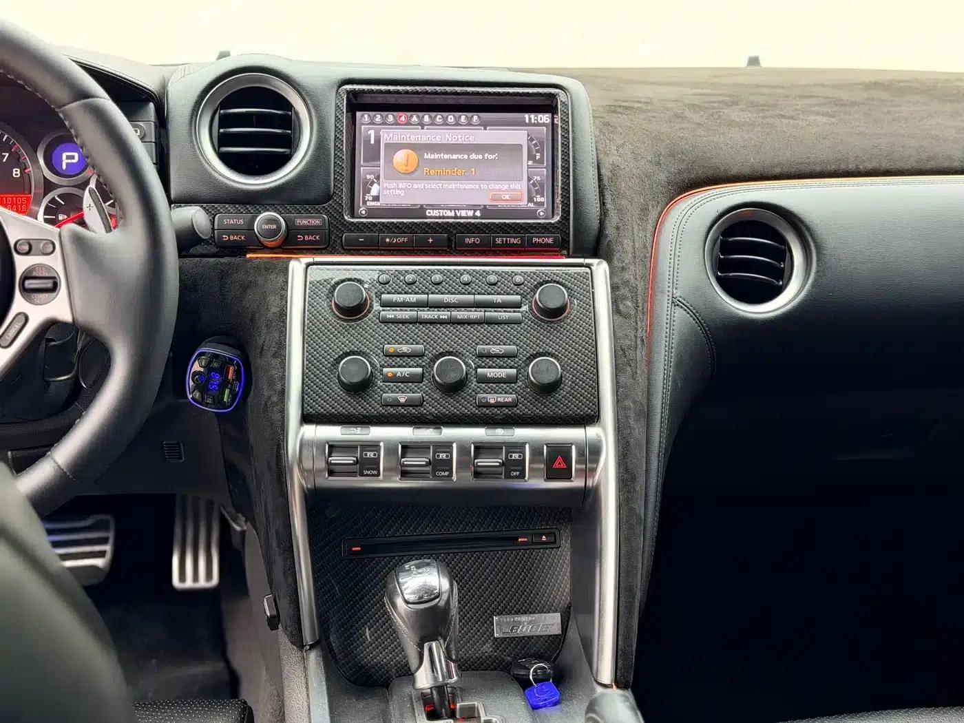 2010 Nissan GT-R 3.8T Premium Edition — миниатюра 16