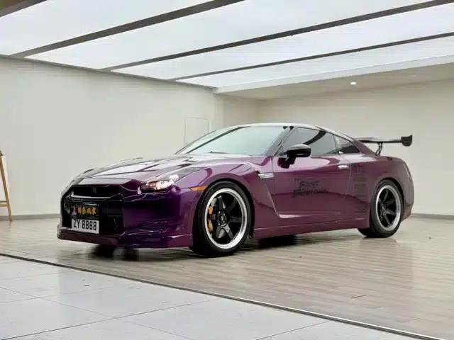 2010 Nissan GT-R 3.8T Premium Edition