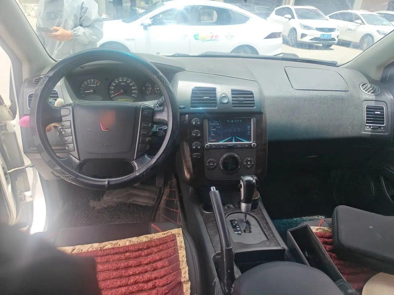 Roewe W5 2013 1.8T 4WD Automatic High-End Model — миниатюра 9