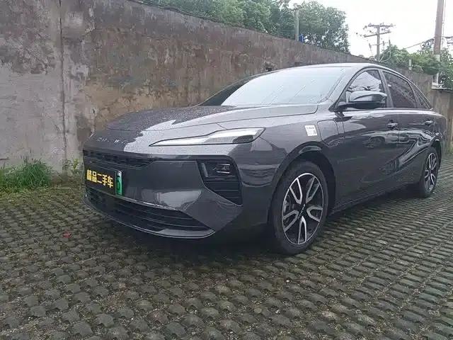 Roewe D6 2025 450km Premium Edition