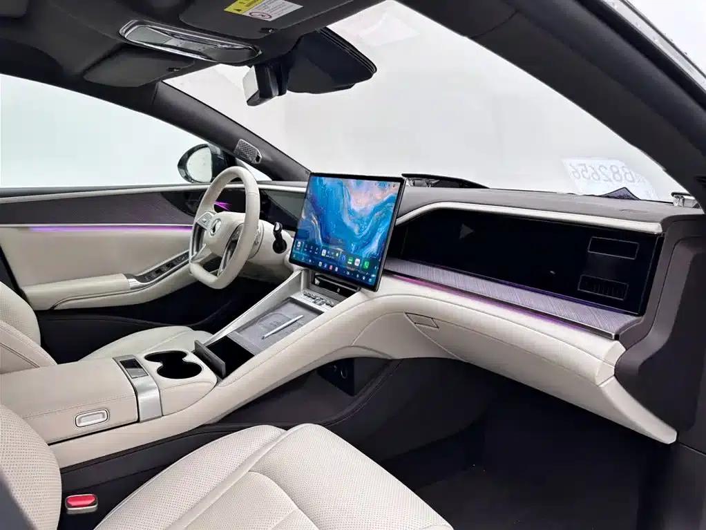 Denza Z9 2024 Model 1100km AWD Max Edition — миниатюра 11