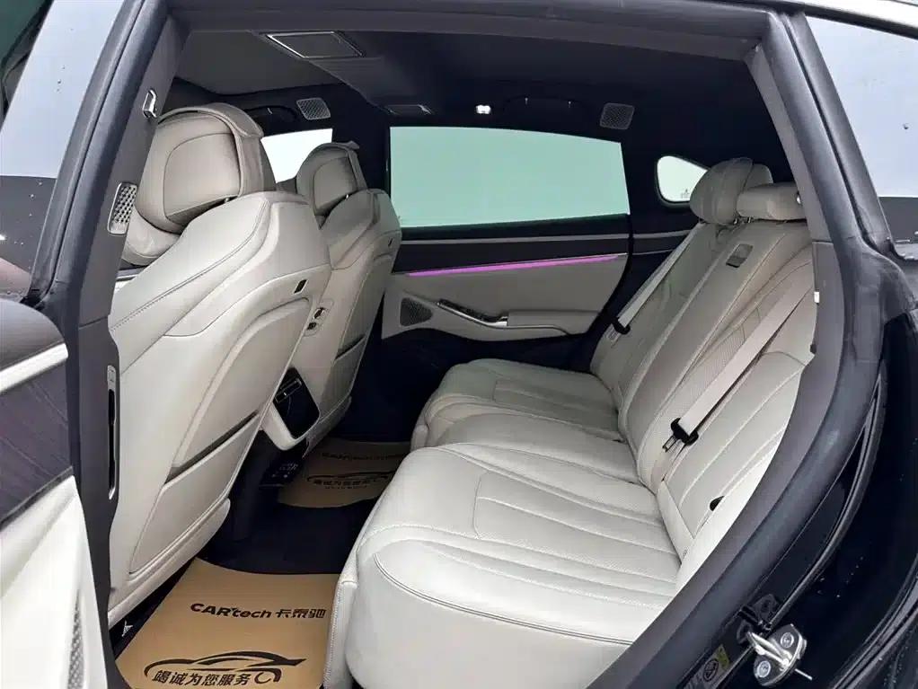 Denza Z9 2024 Model 1100km AWD Max Edition — миниатюра 9