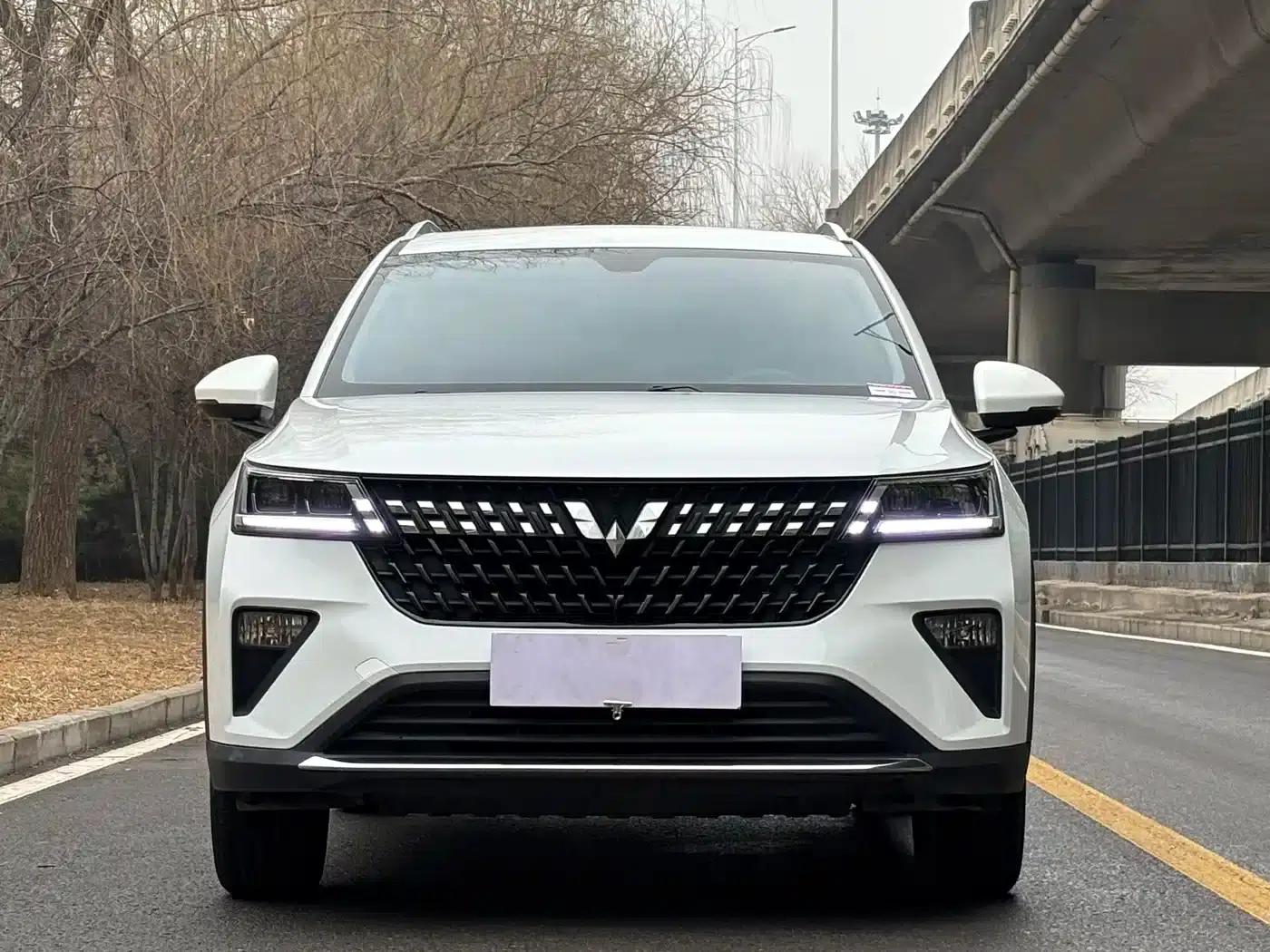 Wuling Xingchi 2023 1.5L CVT Comfort Edition — миниатюра 2
