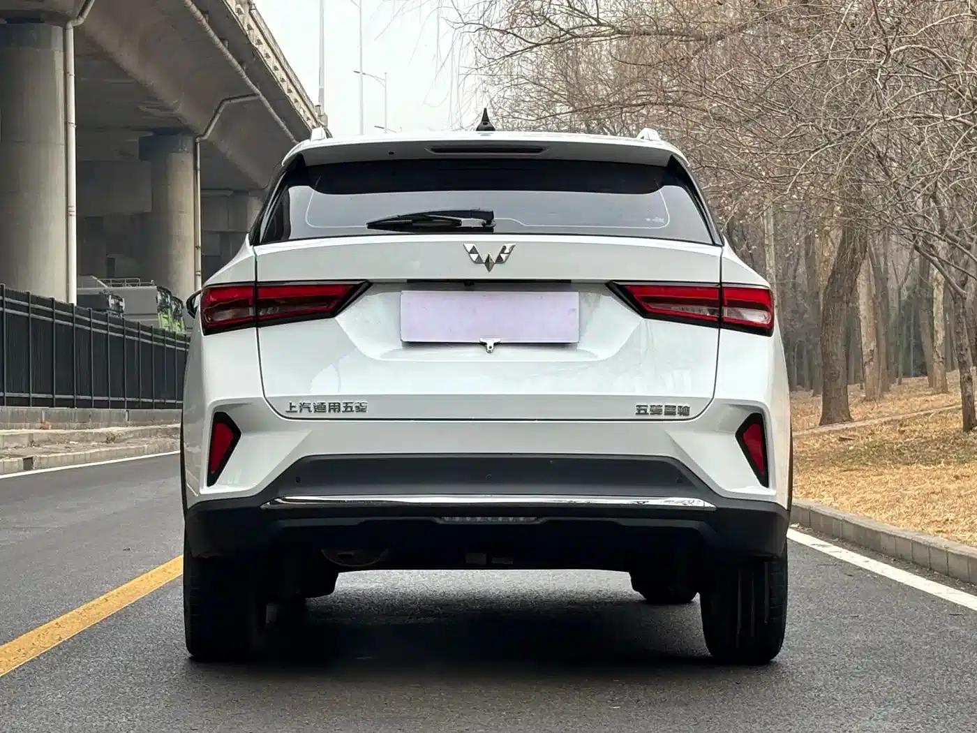 Wuling Xingchi 2023 1.5L CVT Comfort Edition — миниатюра 5