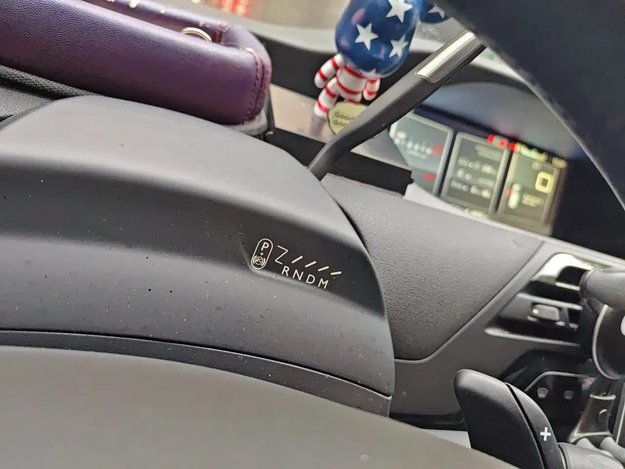 Citroen C4 Picasso 2015 1.6T Fashion Model 5 Seats — миниатюра 14