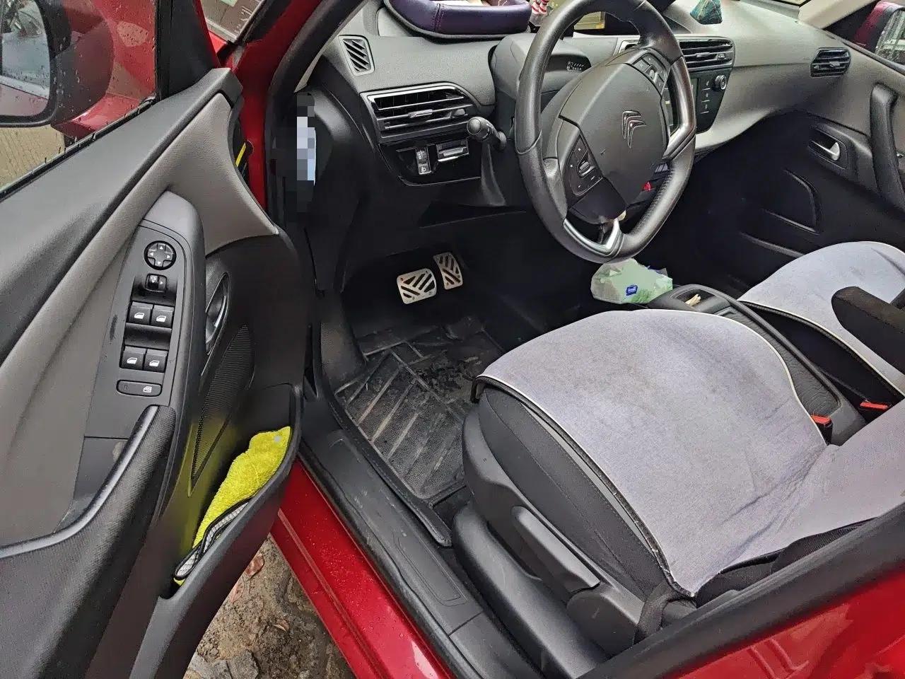 Citroen C4 Picasso 2015 1.6T Fashion Model 5 Seats — миниатюра 16