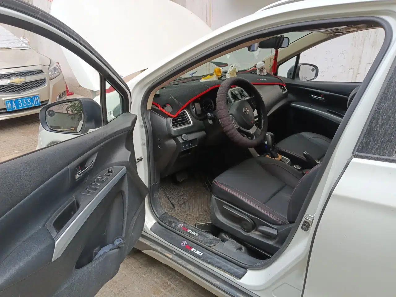 Suzuki S-Cross 2015 1.6L CVT Four-Wheel Drive Elite Model — миниатюра 16