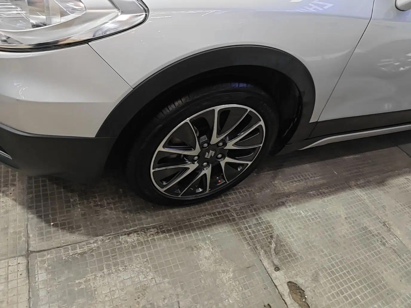 Suzuki S-Cross 2014 1.6L CVT Four-Wheel Drive Luxury Version — миниатюра 15