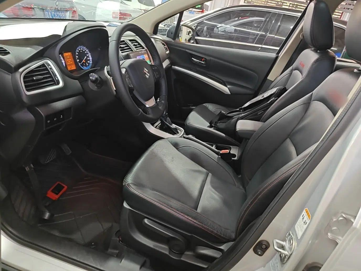 Suzuki S-Cross 2014 1.6L CVT Four-Wheel Drive Luxury Version — миниатюра 22