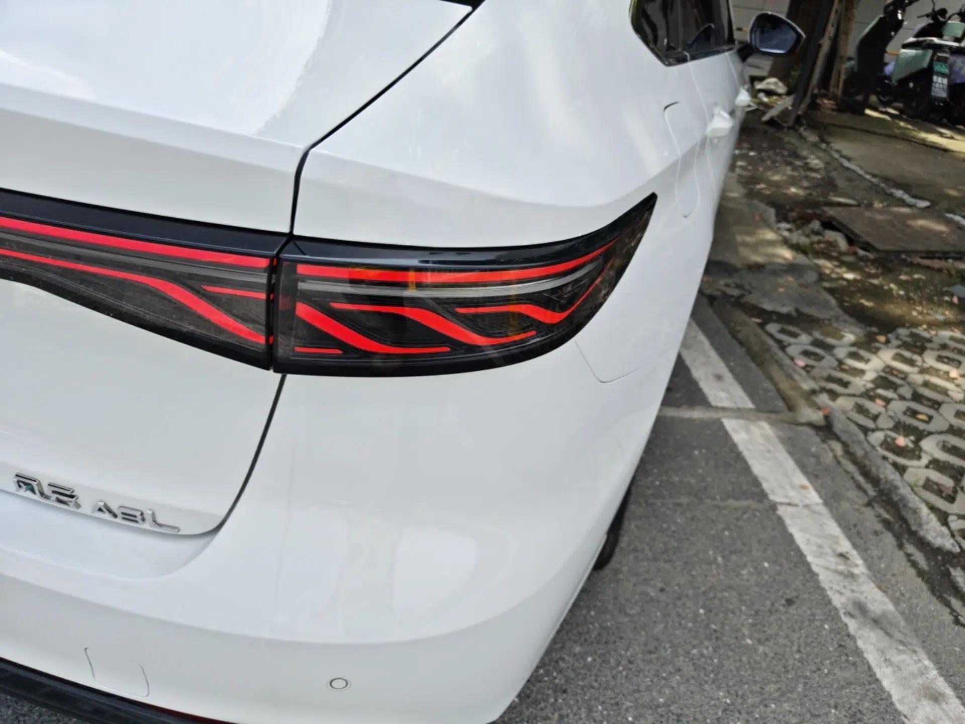 Chery Fengyun A8L 2025 1.5 TGDI 145 km Luxury Version — миниатюра 9