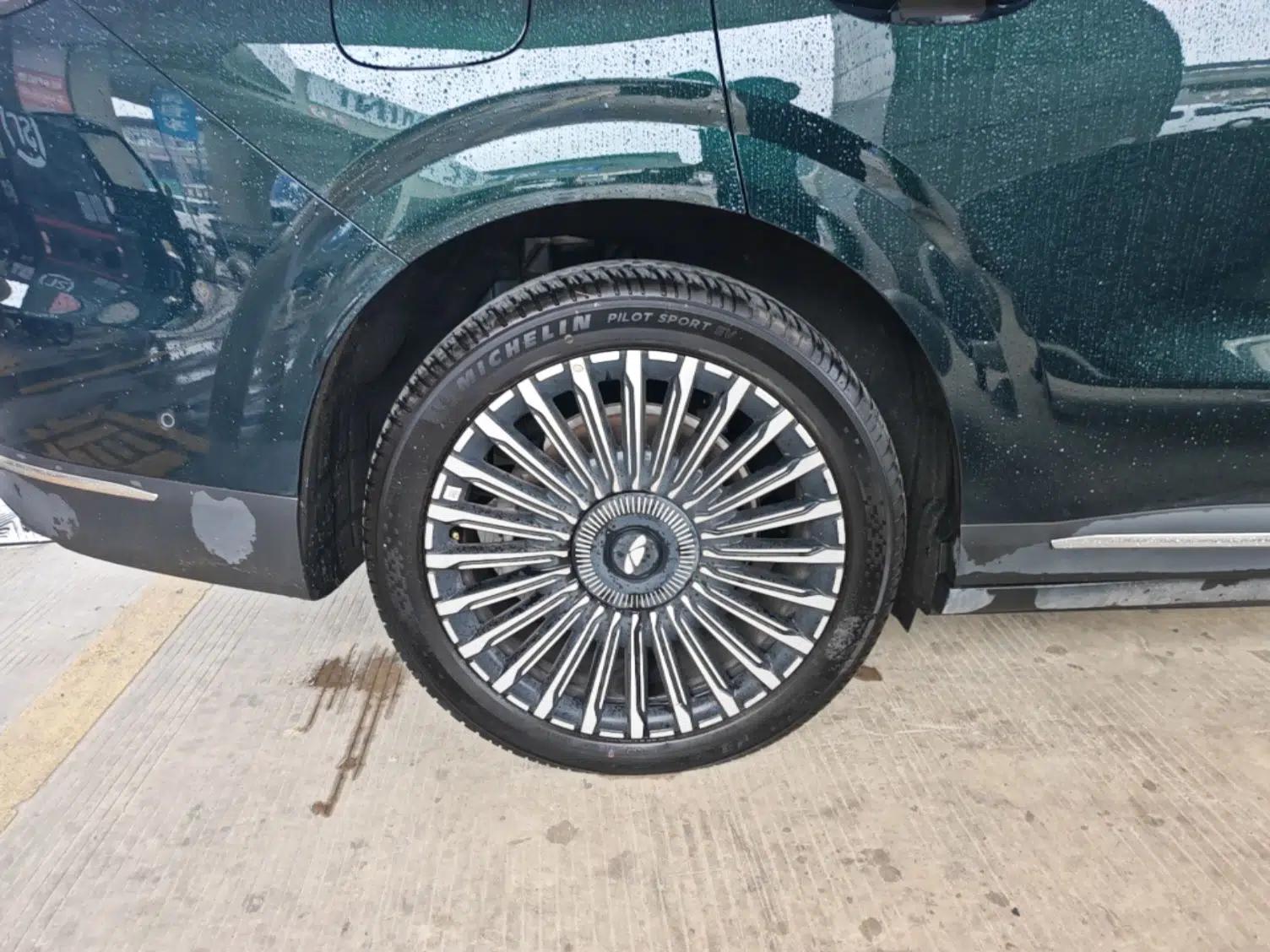 Chery Fengyun T11 2026 Model 220 All-Wheel Drive Family Fun Edition — миниатюра 11