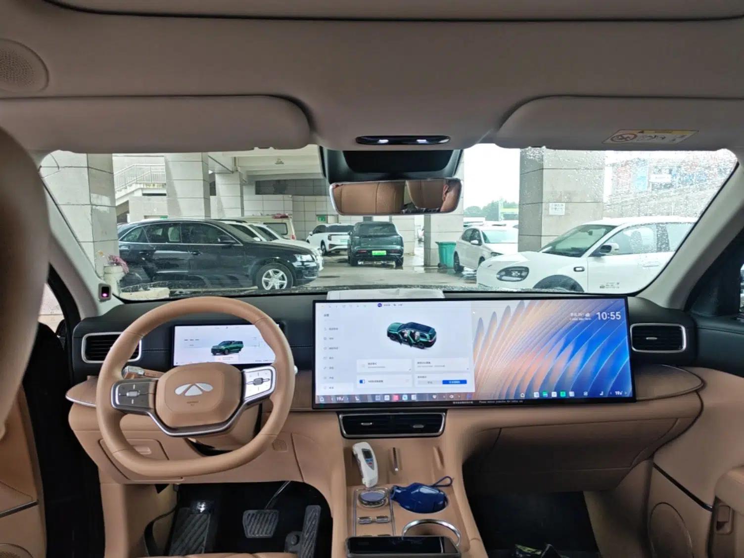 Chery Fengyun T11 2026 Model 220 All-Wheel Drive Family Fun Edition — миниатюра 12
