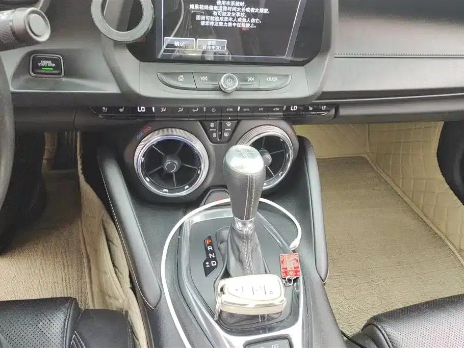 2017 Camaro 2.0T RS — миниатюра 16