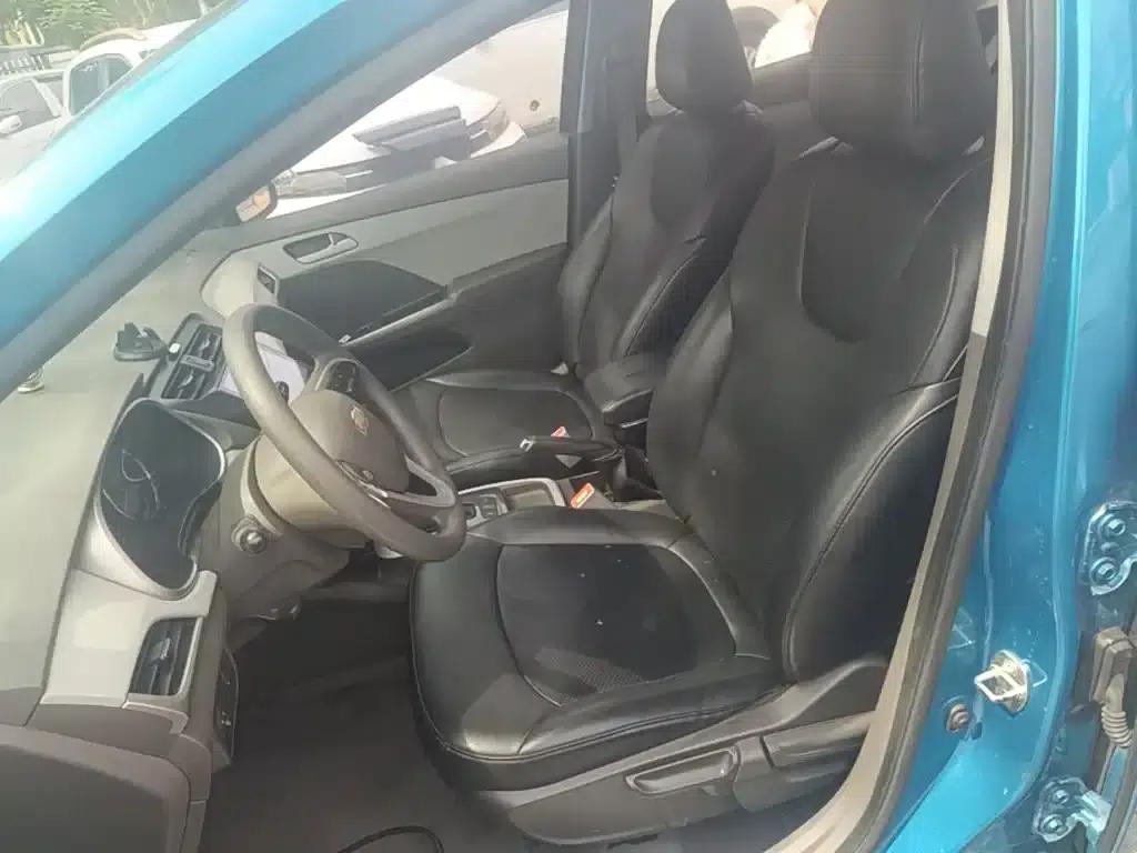 Chevrolet Aveo RV 2016 1.5L Automatic Comfortline Edition — миниатюра 15