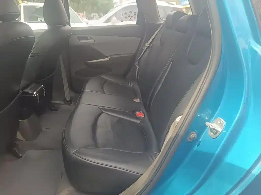 Chevrolet Aveo RV 2016 1.5L Automatic Comfortline Edition — миниатюра 17