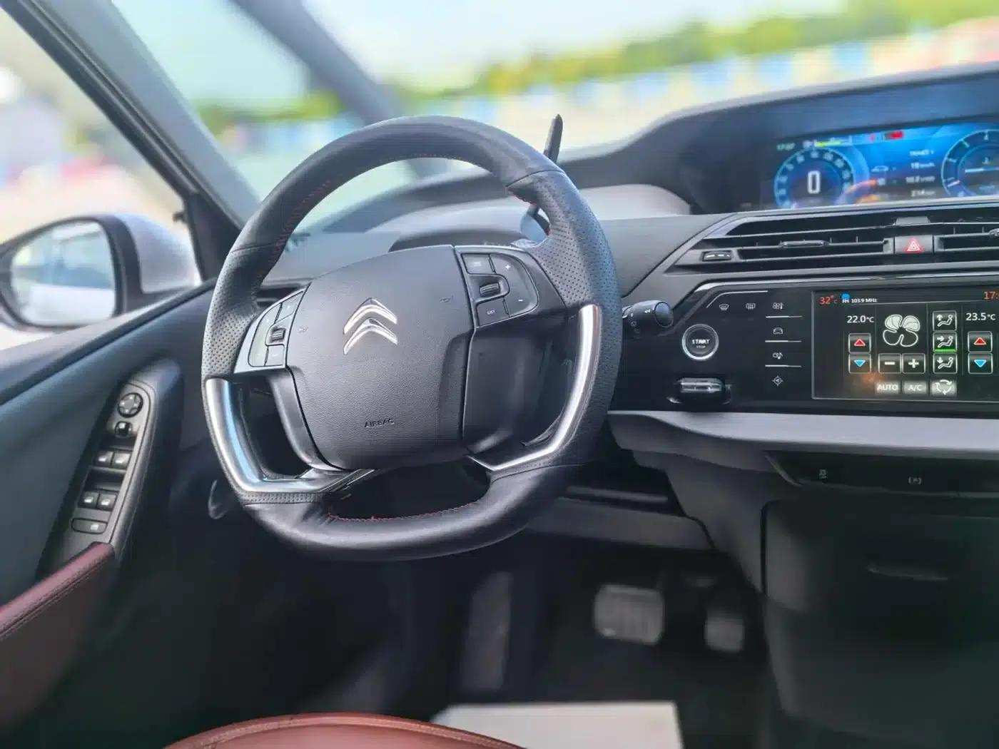 2015 C4 PICASSO Grand 1.6T Fashion 7-seater — миниатюра 13