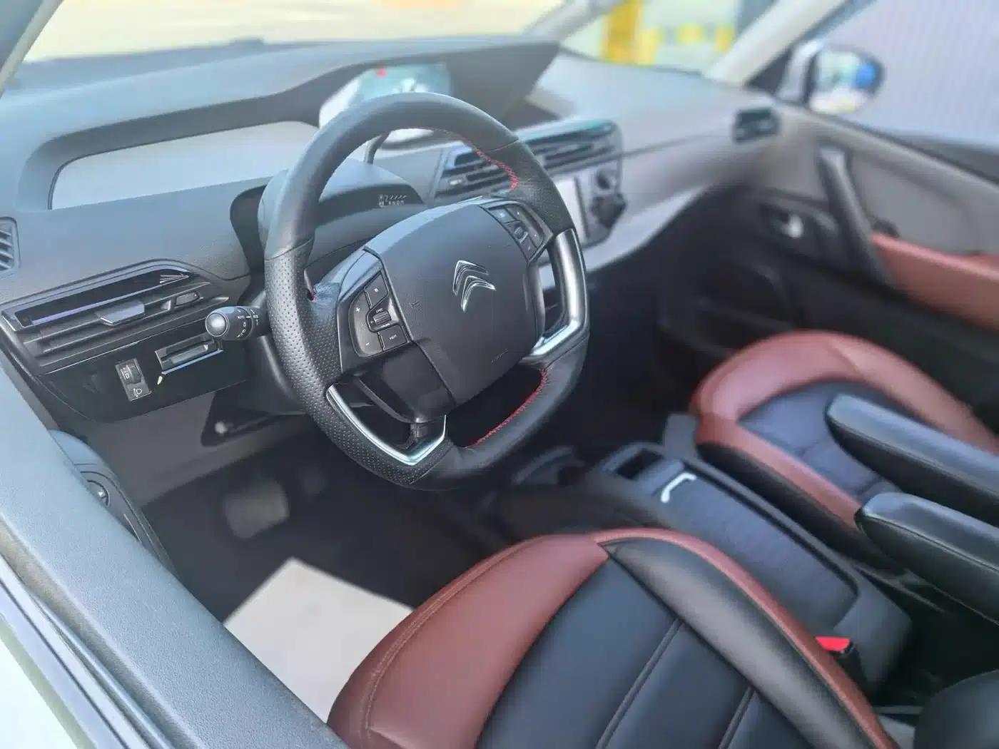 2015 C4 PICASSO Grand 1.6T Fashion 7-seater — миниатюра 7