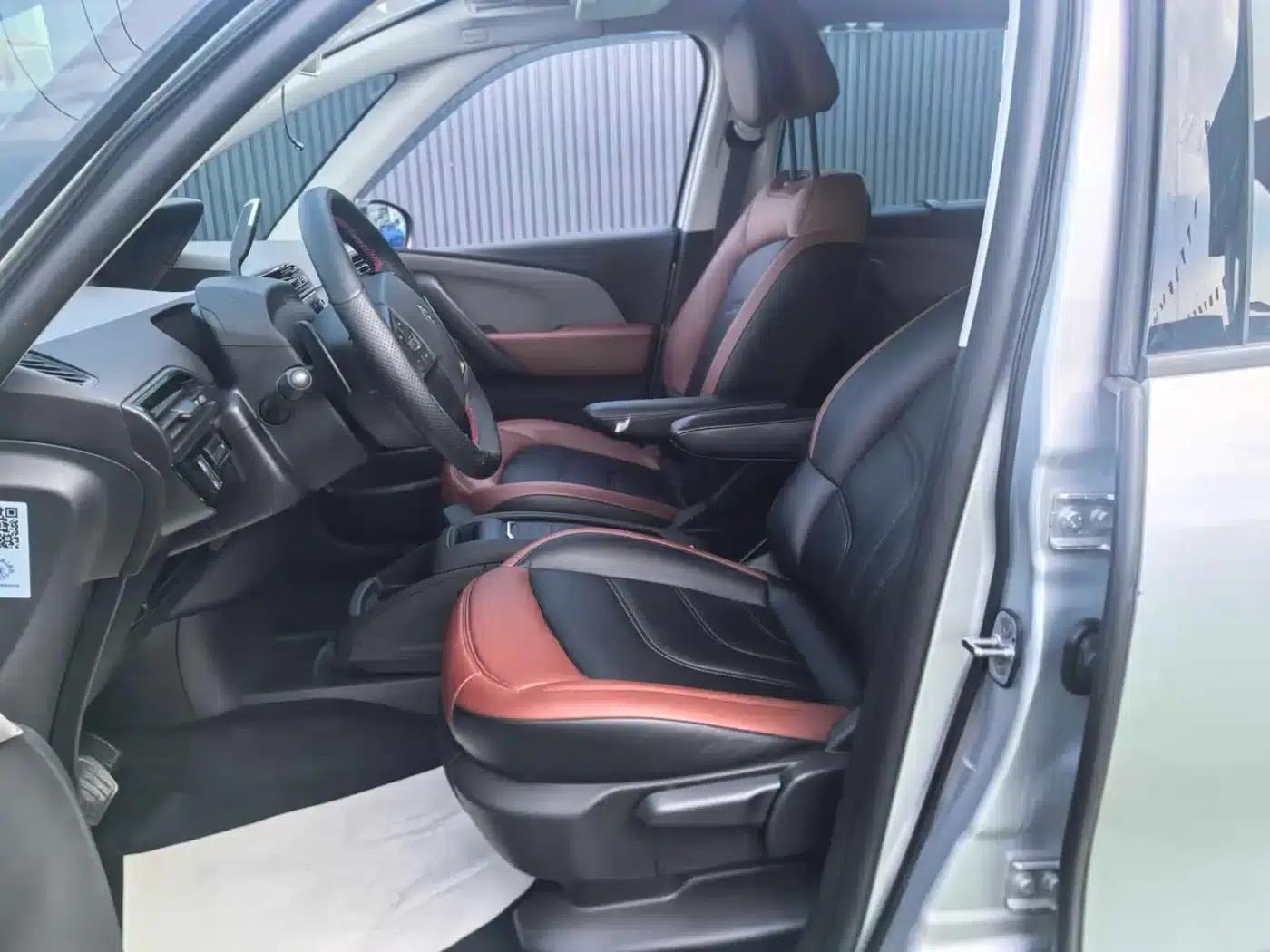 2015 C4 PICASSO Grand 1.6T Fashion 7-seater — миниатюра 9