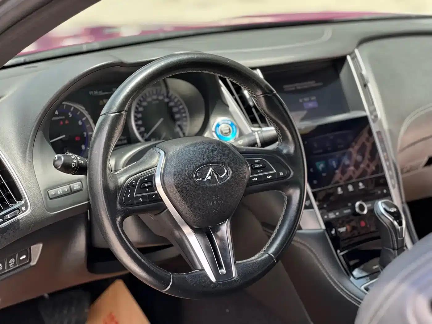 Infiniti Q60 2017 2.0T Luxury Edition — миниатюра 13